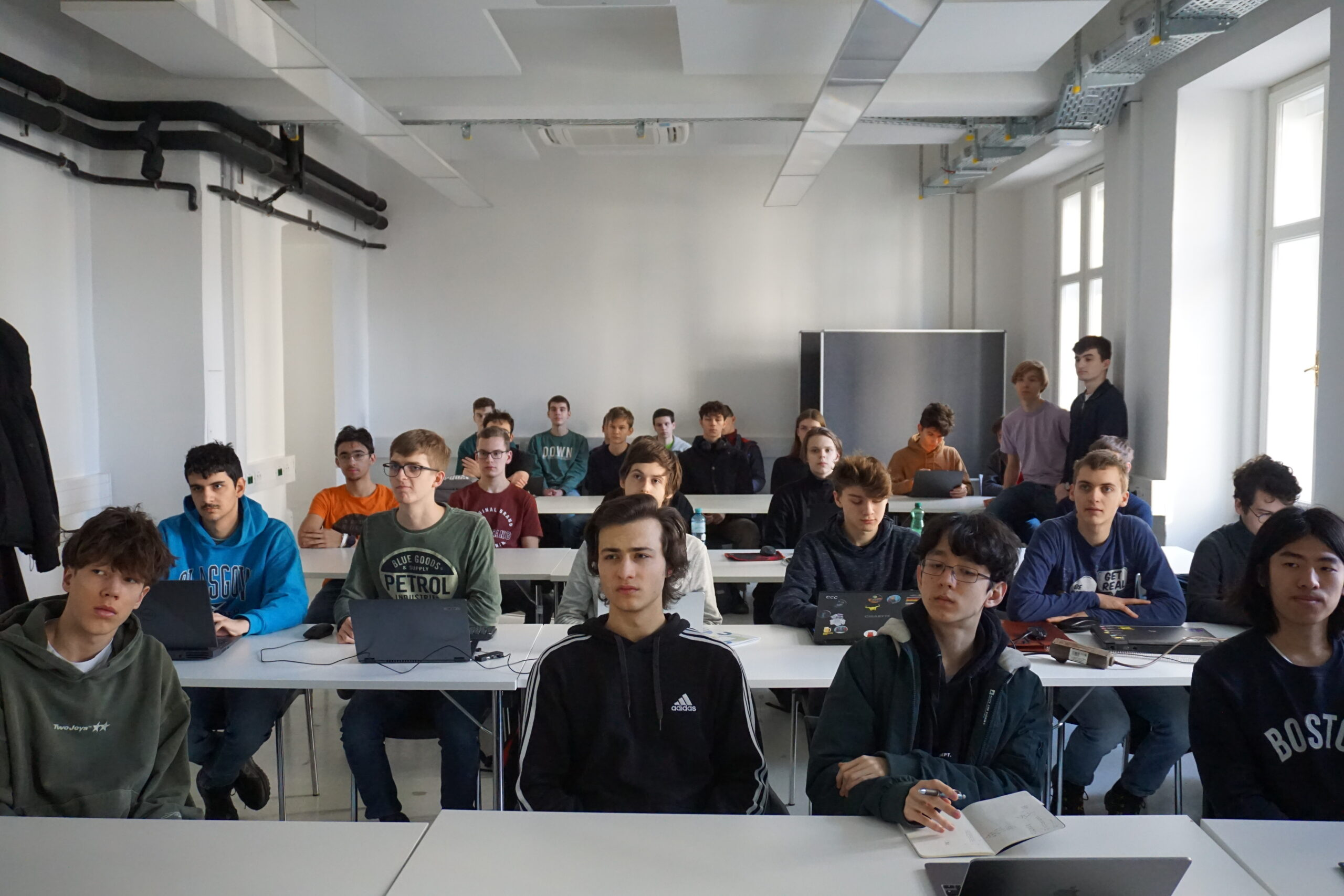 Teilnehmer der Informatikolympiade 2023/24